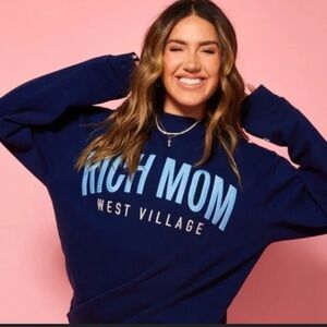 RICH MOM WEST VILLAGE CREWNECK XXL